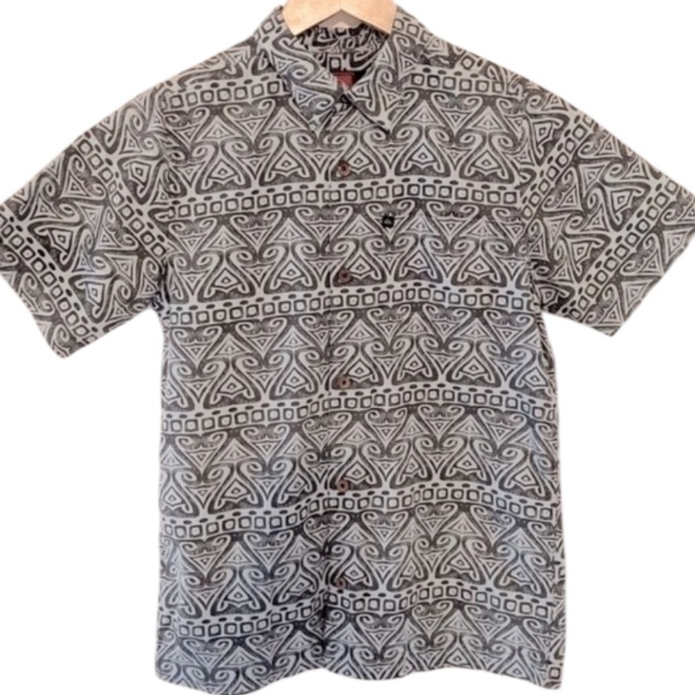 Quiksilver Short Sleeve Button Down Shirt